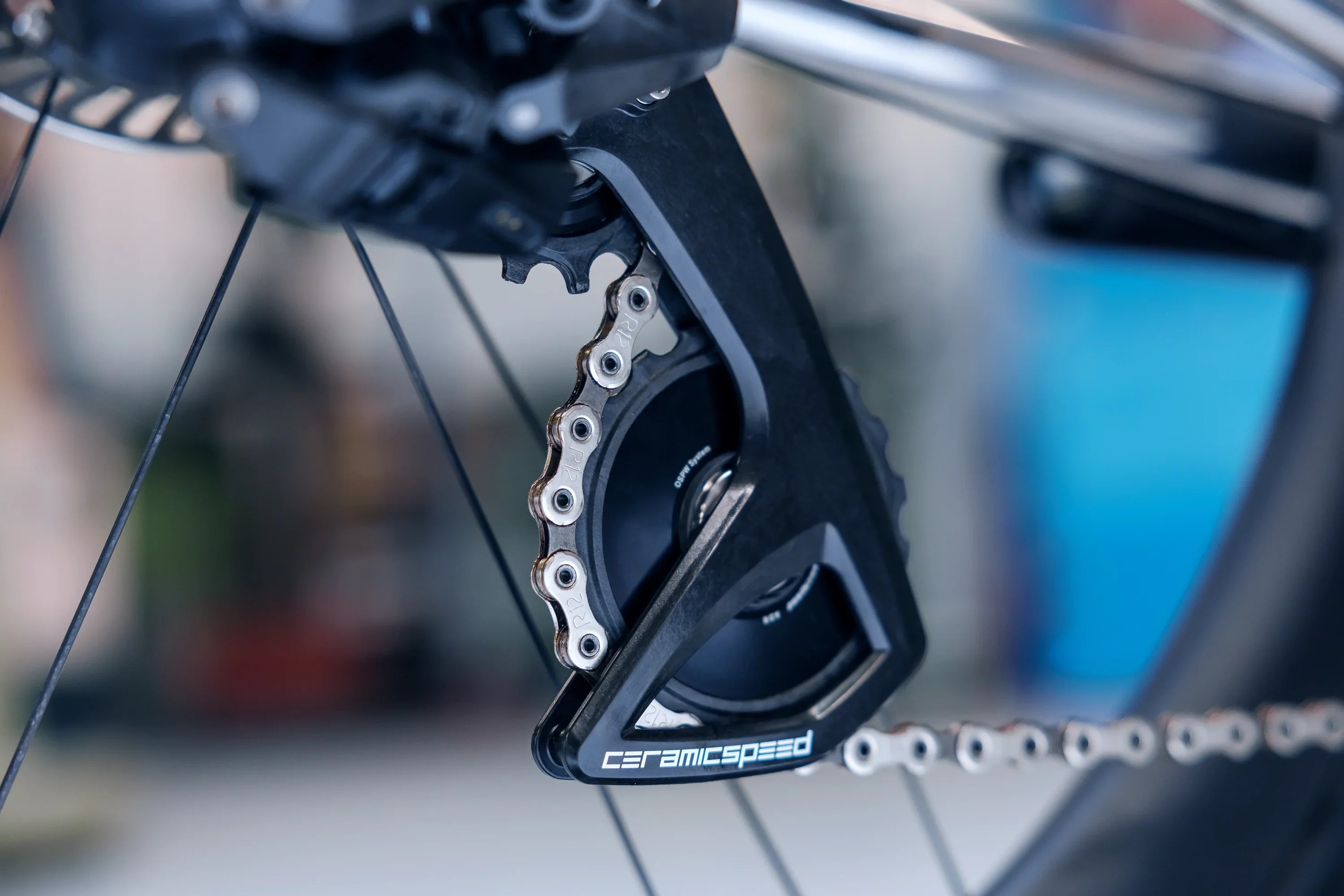 Componentes de Ciclismo Colombia — Ceramic Speed, ENVE, SRAM